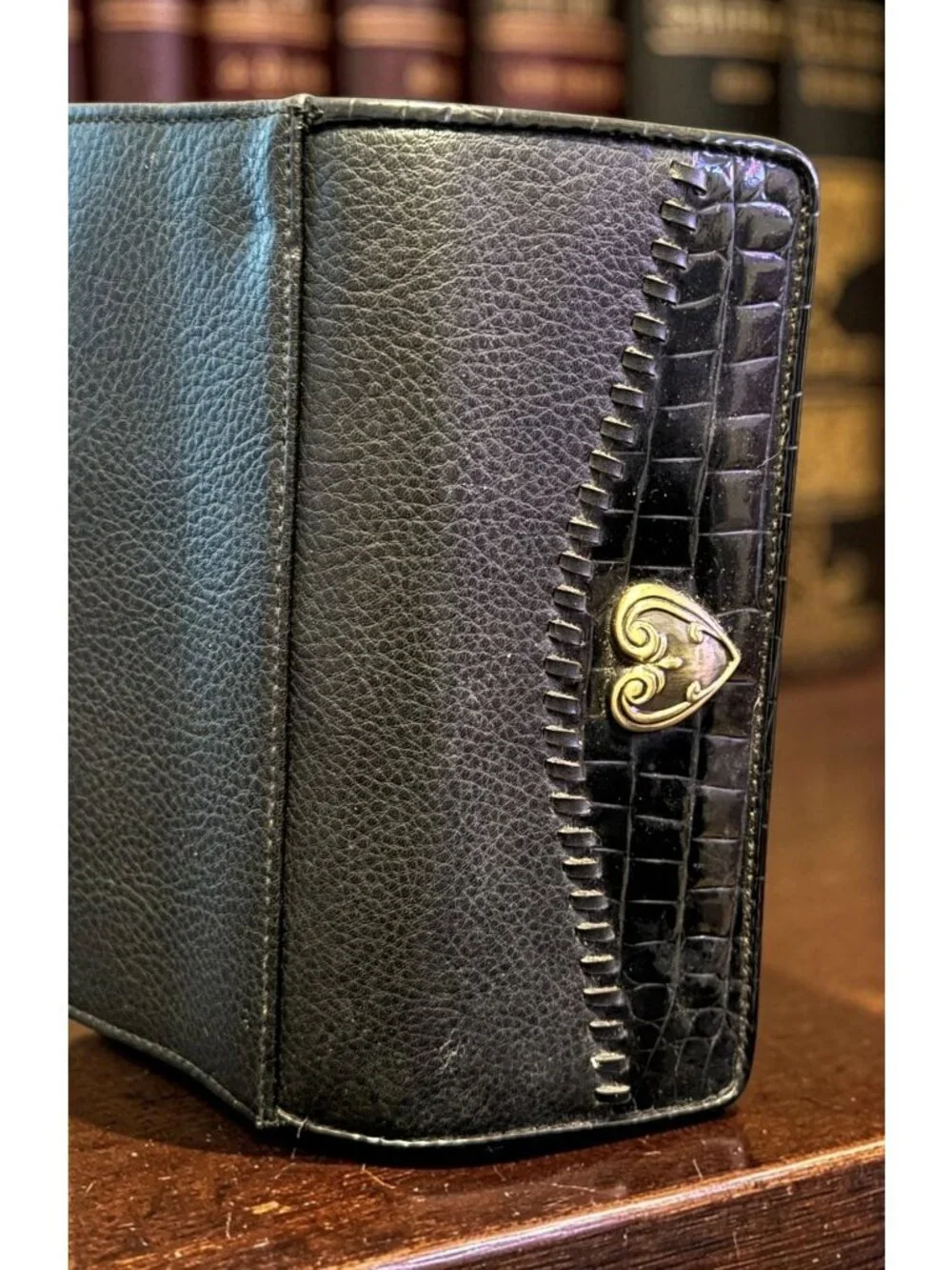 Unbranded this checkbook